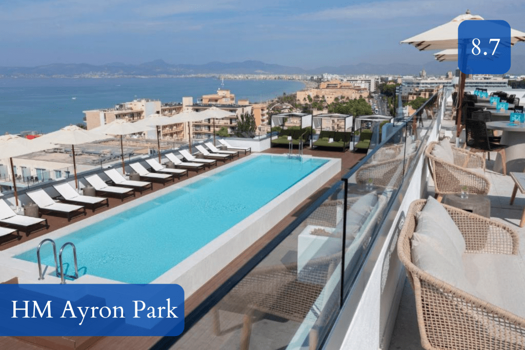 rooftop pool with sea view in Playa de Palma