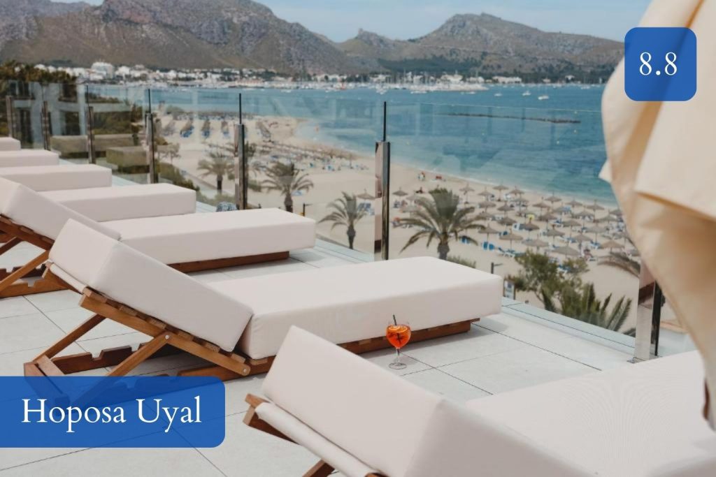 beachfront facade facing the bay of Port de Pollença