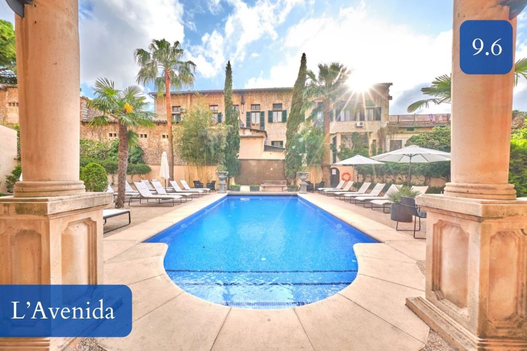 restored mansion with pool in Sóller town