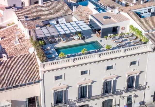 5-star hotel rooftop pool