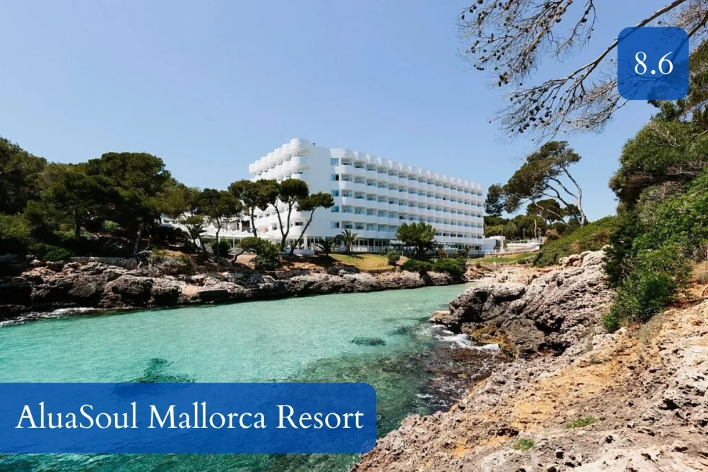 AluaSoul Mallorca Resort overlooking a secluded turquoise cove in Cala Egos, Cala d’Or, Mallorca.
