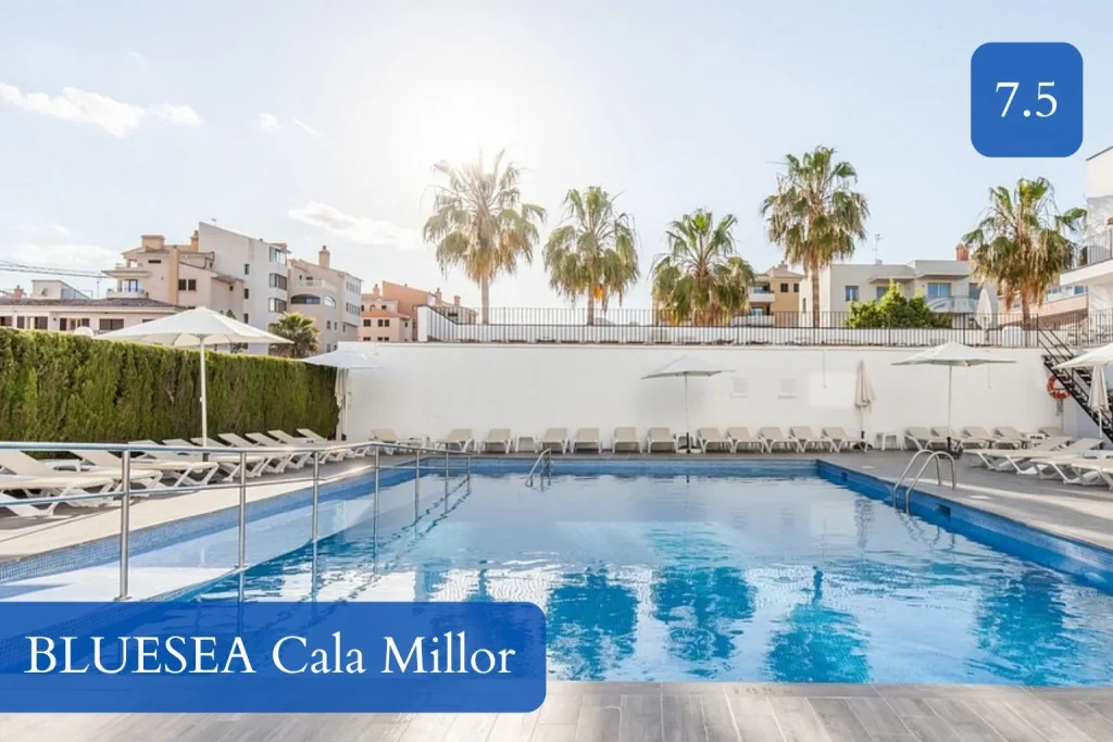 Swimming pool and sun terrace at BLUESEA Cala Millor in Cala Millor, Mallorca.