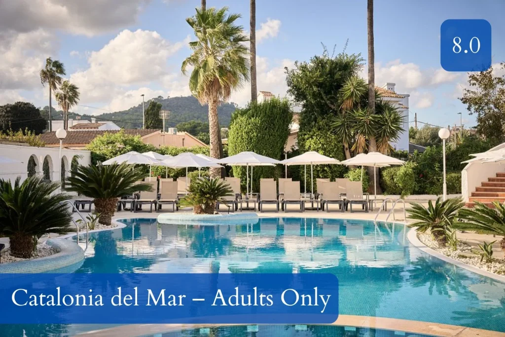 Swimming pool and sun terrace at Catalonia del Mar – Adults Only in Cala Bona, Mallorca.