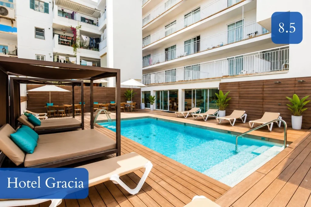 Modern outdoor swimming pool at Hotel Gracia in S’Arenal, Playa de Palma, Mallorca.