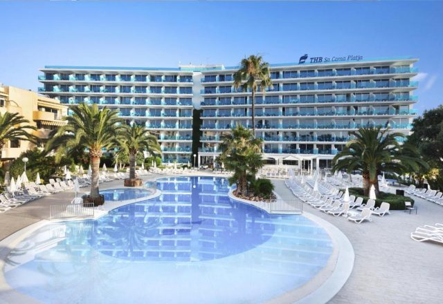 THB Sa Coma Platja Mallorca hotel view from swimming pool