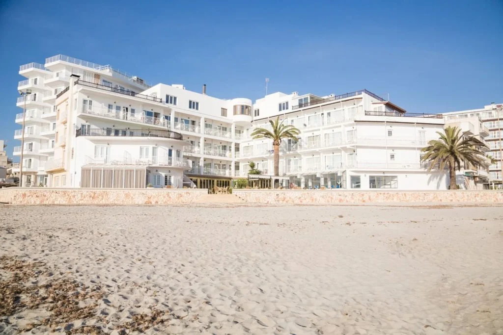 Beachfront hotel exterior at Club S’Illot in S'Illot, Mallorca